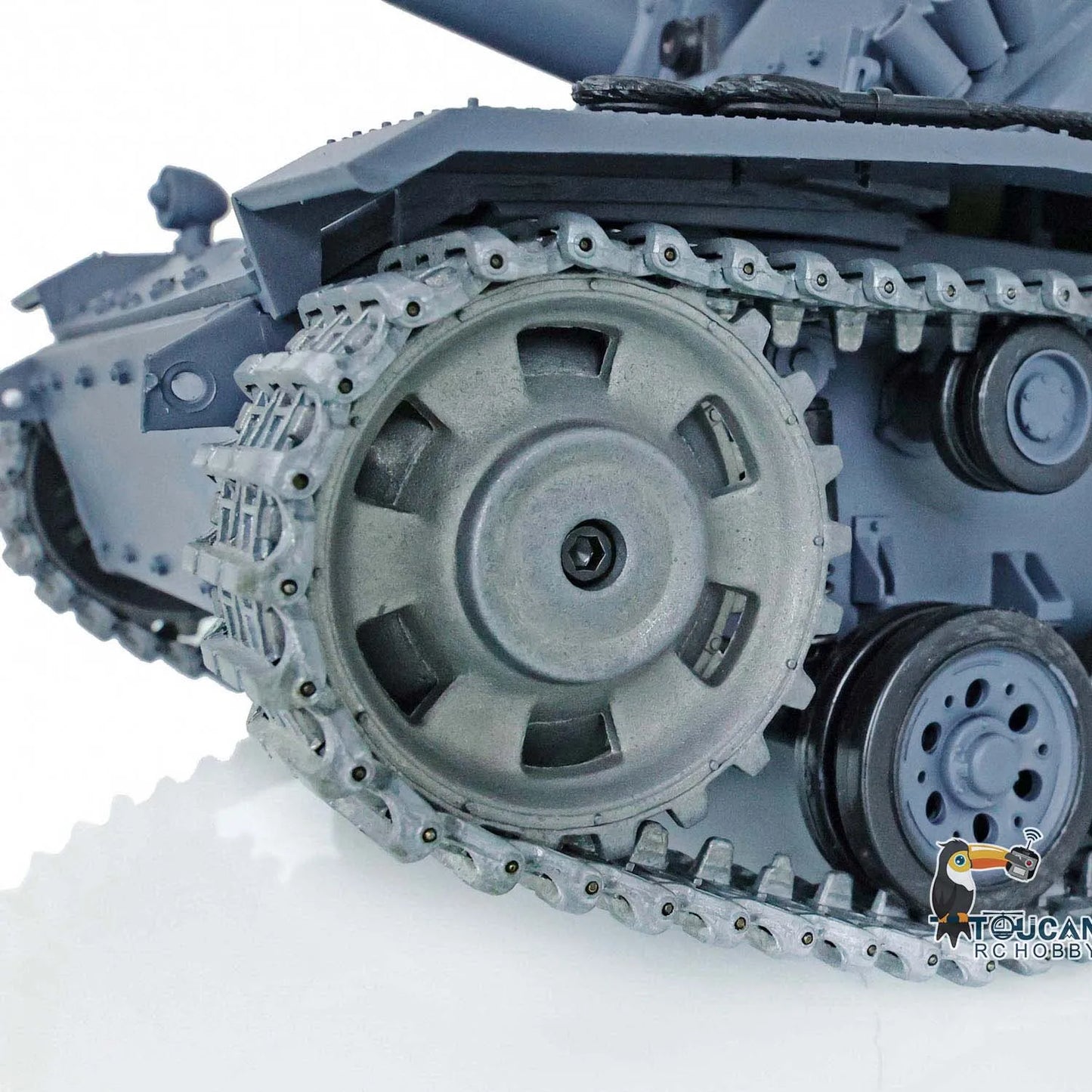 Henglong 1/16 RC Tanks 7.0 Upgraded German Stug III Remote Control Tank 3868 Metal Tracks Realistic Moving Tracks Military Gift