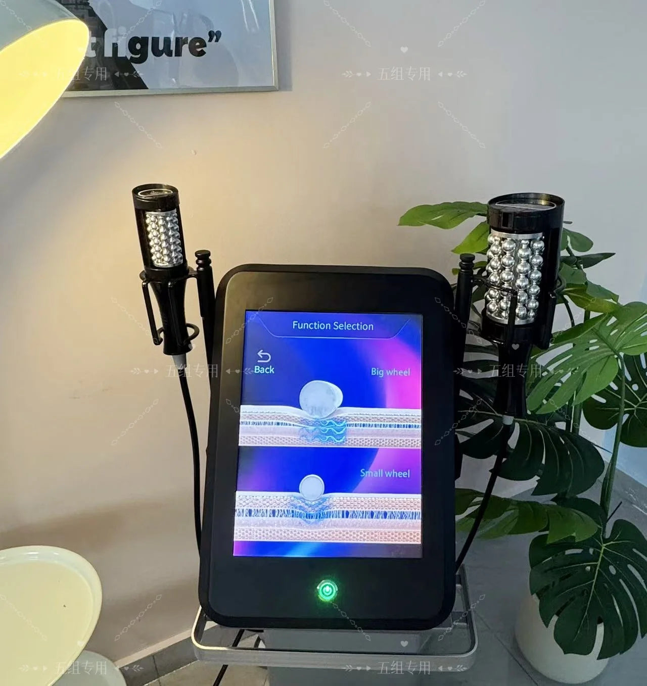 Roller Body Massage Physiotherapy Technology Eliminates Pain Anti-cellulite Skin rejuvenation Slimming Machine