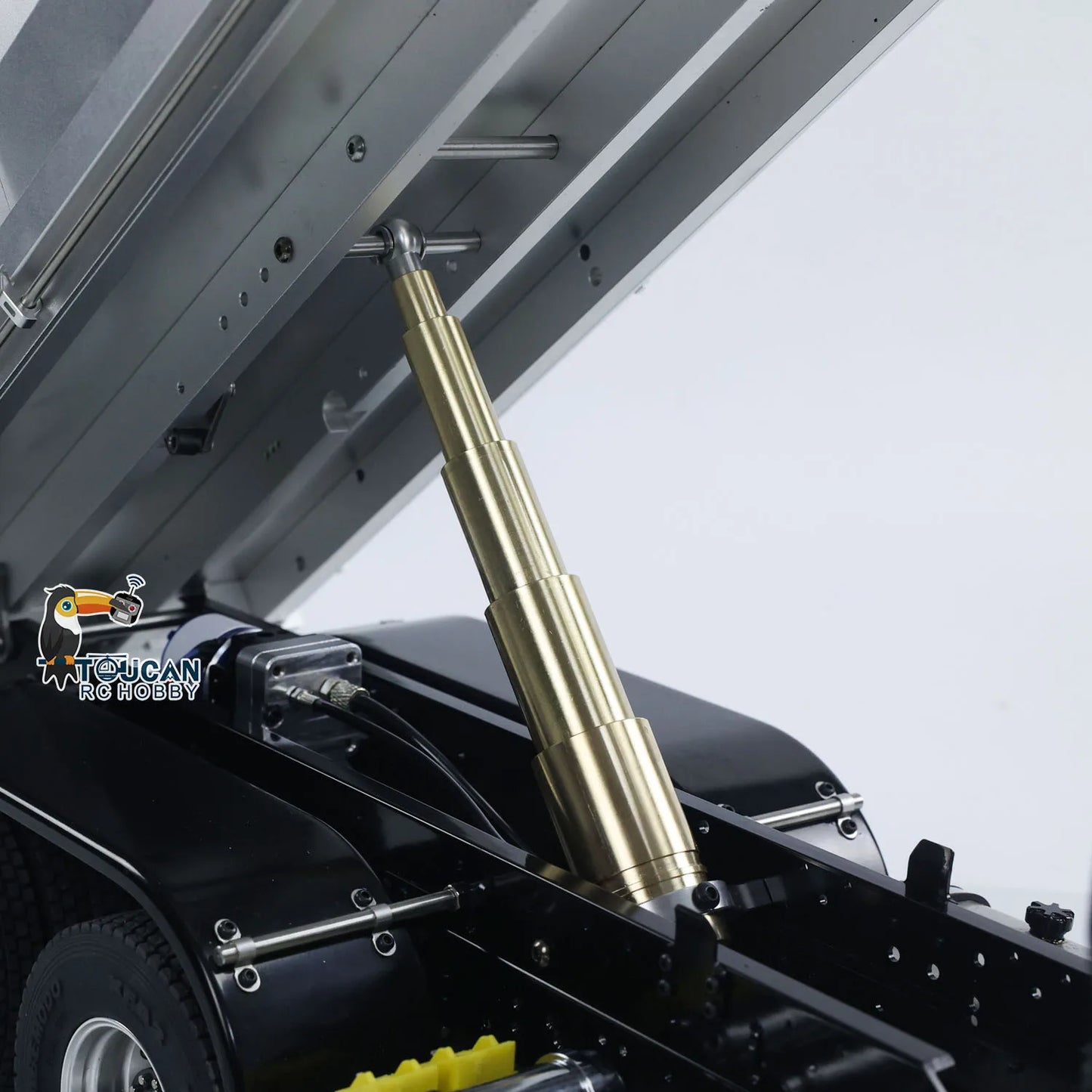 RC Hydraulic Dump Truck 1:14 Two Speed Transmission Radio Controlled Tipper Car Model Differential Axle Light Sound Radio