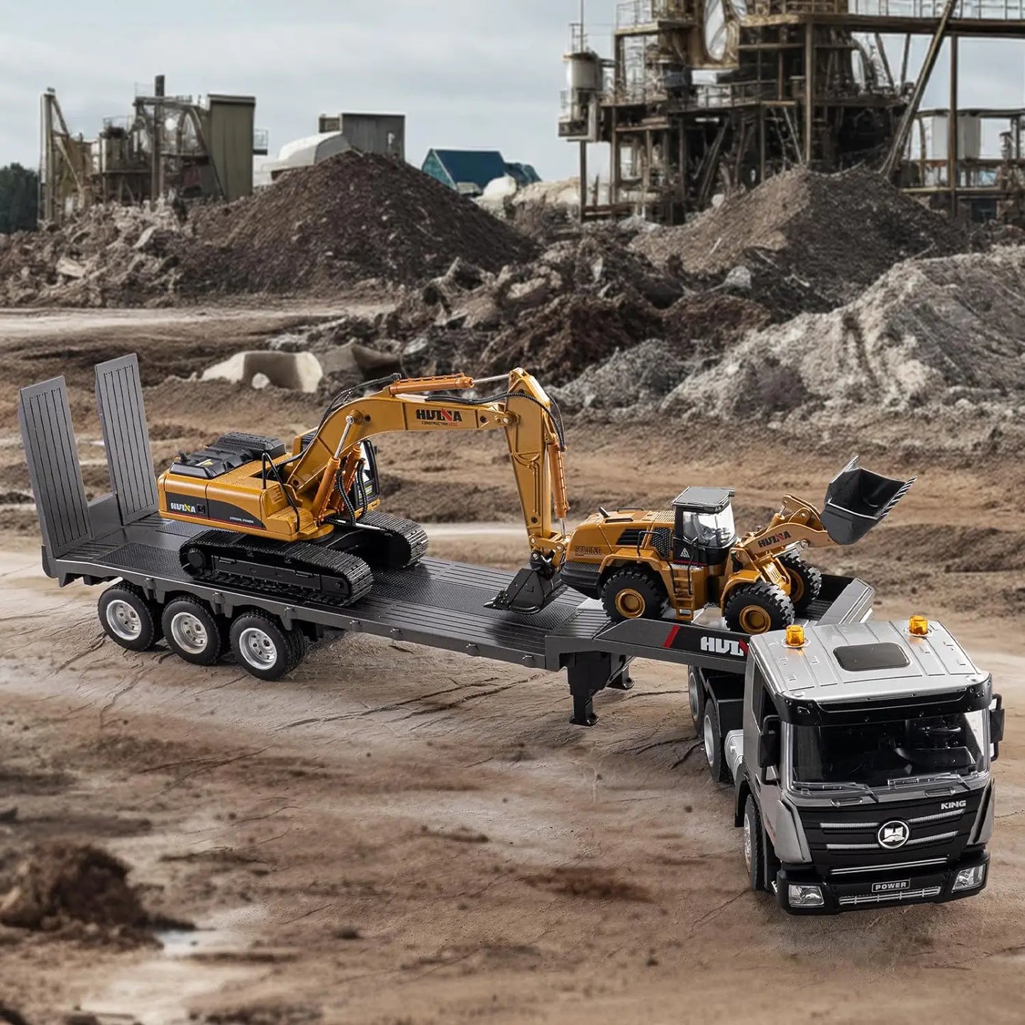 Huina 1318 RC Trailer Truck Tractor 1:18 2.4G Remote Control Construction Radio Control Flatbed RC Car Toys for Boys Kids Gifts