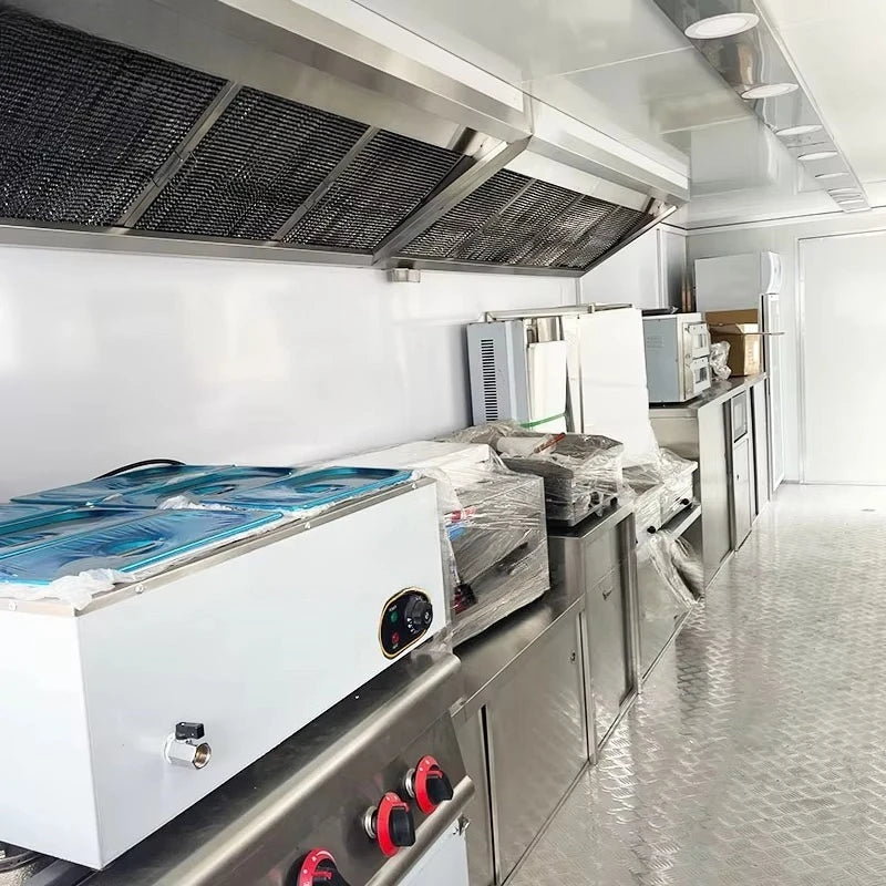 Luxury Mobile Food Truck Trailer With Toilet Multifunctional Street Food Car Ice Cream Catering Trailer