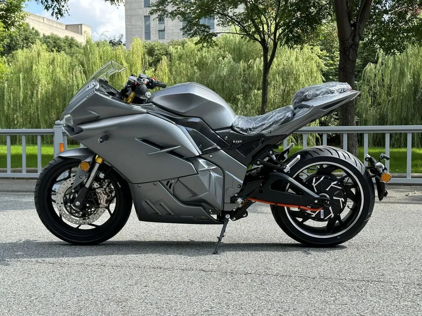 10000W Extreme Performance Full Size Electric Scooter Motorcycle - The Ultimate Powered Beast with Hydraulic Disc Brakes